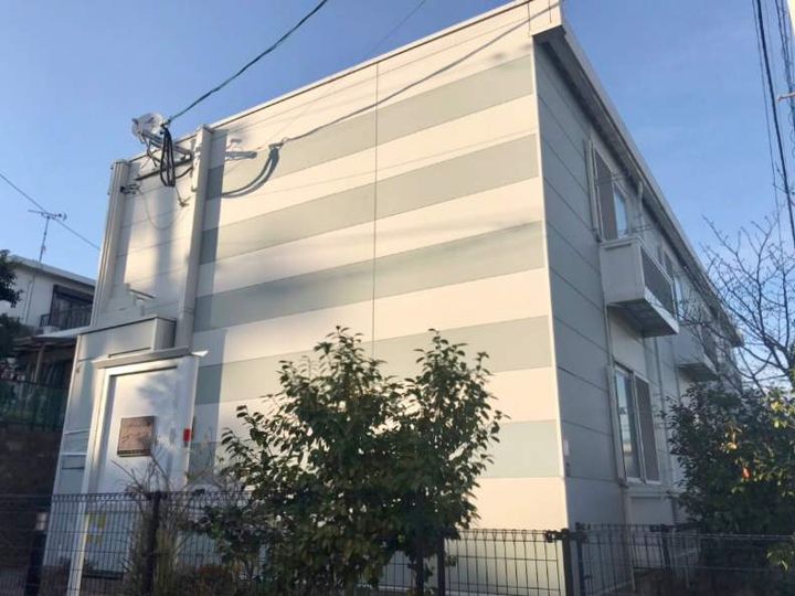 レオパレス名島の外観
