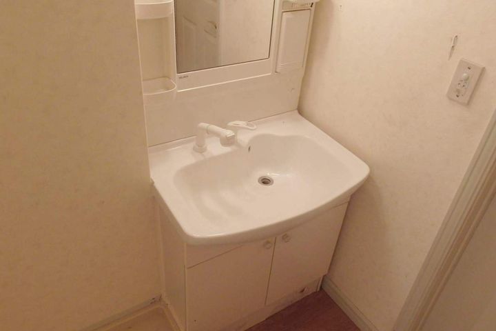 福岡県福津市津屋崎7丁目の賃貸アパート201の内装