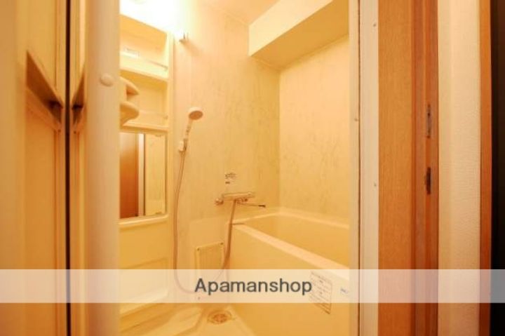 福岡県福岡市中央区那の川2丁目の賃貸マンションの内装