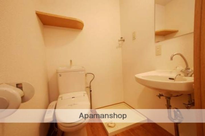 福岡県福岡市中央区那の川2丁目の賃貸マンションの内装