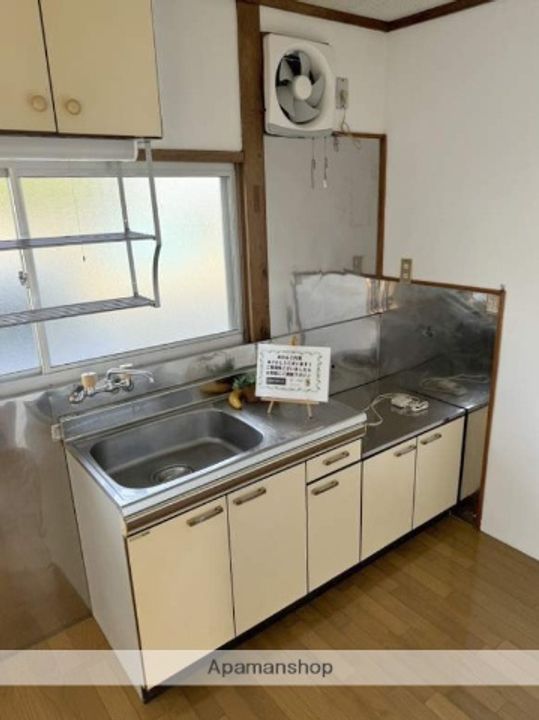 福岡県福岡市博多区月隈6丁目の賃貸アパートのキッチン