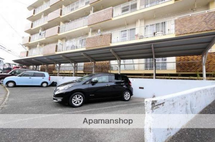 福岡県福岡市南区老司1丁目の賃貸マンションの外観