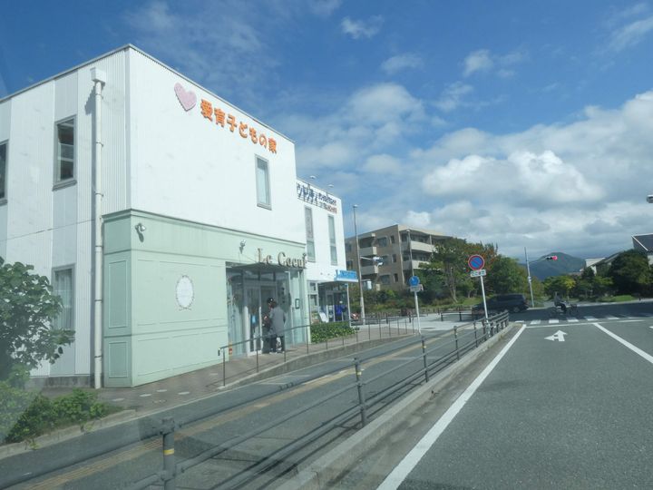 福岡県福岡市東区香椎照葉3丁目の賃貸マンションの周辺