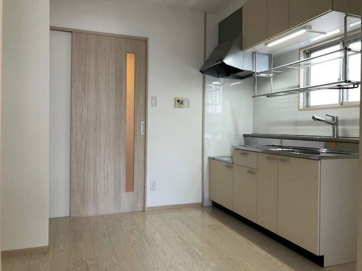 福岡県福岡市博多区博多駅南3丁目の賃貸マンションのキッチン