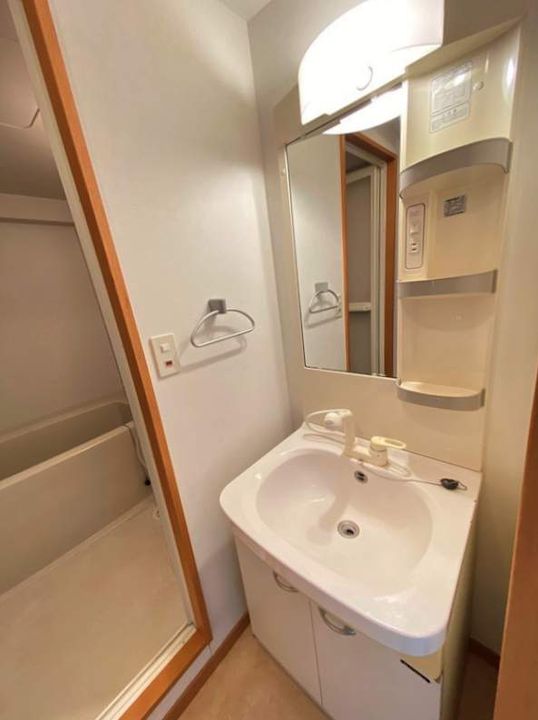 福岡県糟屋郡志免町別府北1丁目の賃貸マンションの内装