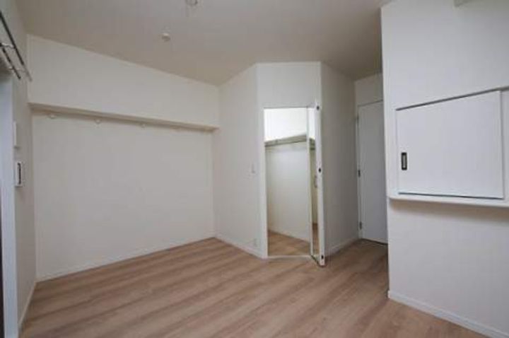 福岡県福岡市中央区渡辺通4丁目の賃貸マンションの居間