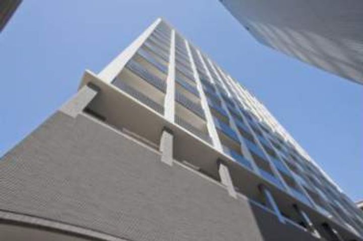 福岡県福岡市中央区天神3丁目の賃貸マンションの外観