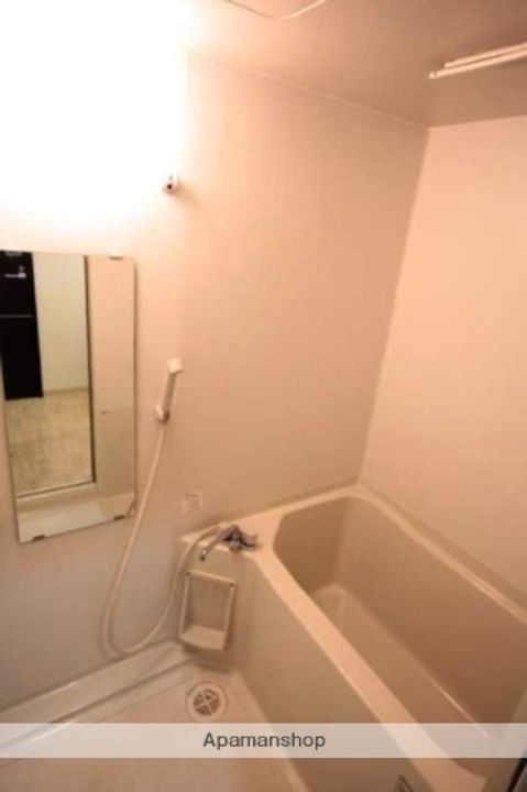 ドォウミ博多Ⅰの風呂