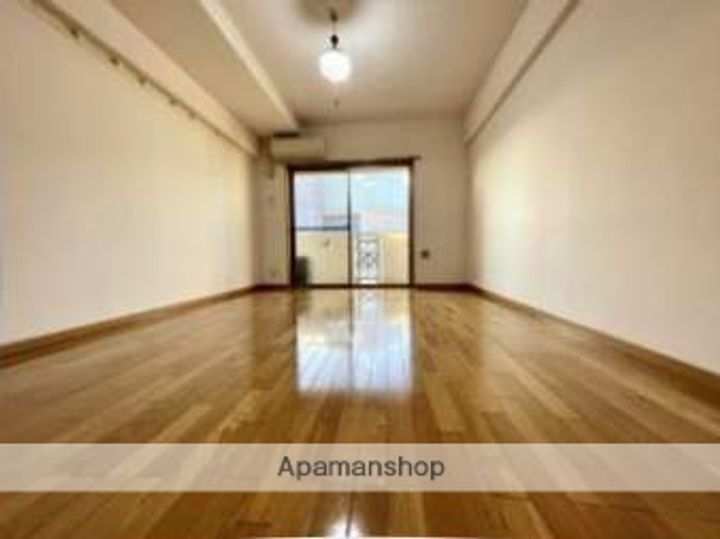 アセットヒルズディアフィオーレ博多の居間