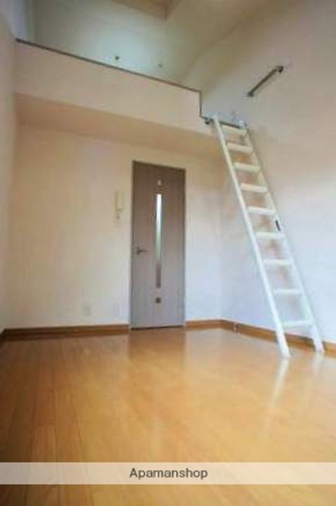 福岡県福岡市博多区東光2丁目の賃貸アパート202の居間