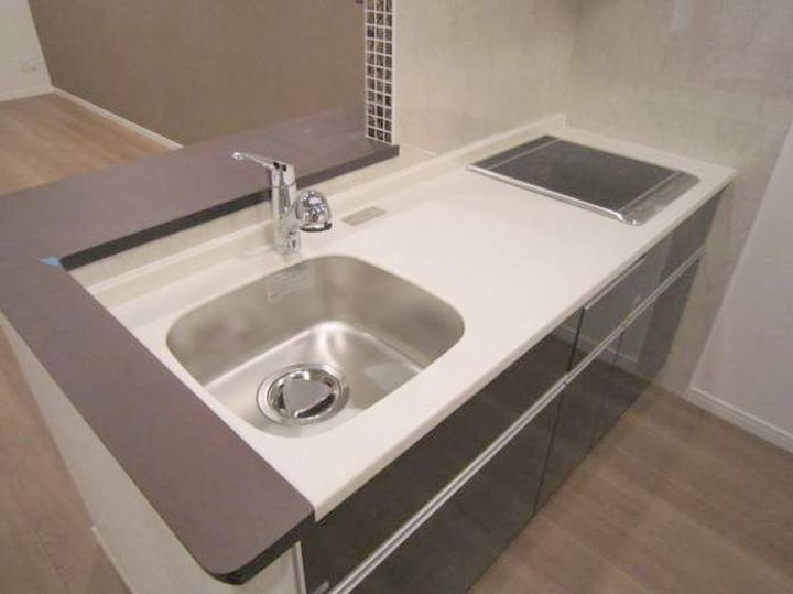 ウェルブライト博多ステーション 住居のキッチン