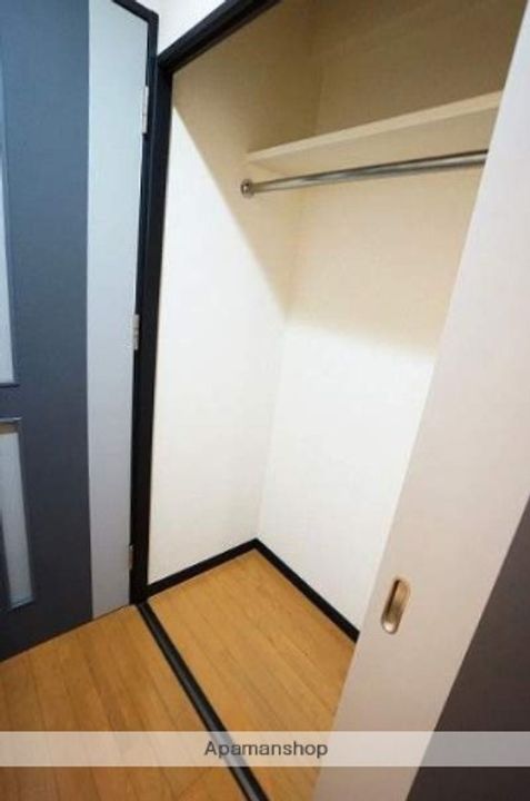 福岡県福岡市中央区那の津1丁目の賃貸マンションの内装