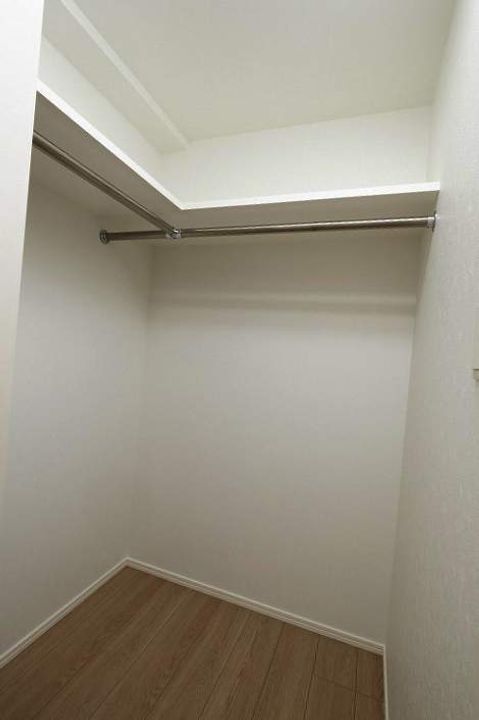福岡県福岡市中央区春吉1丁目の賃貸マンションの内装