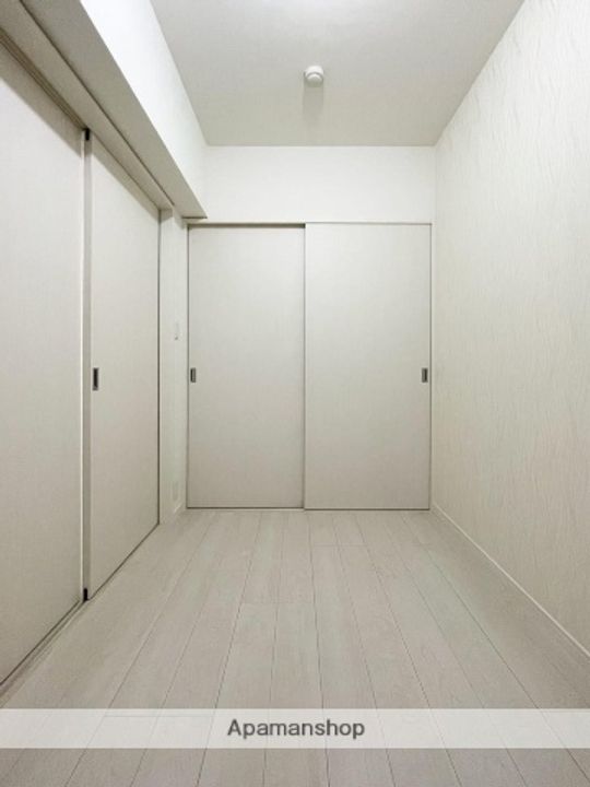 福岡県福岡市中央区舞鶴1丁目の賃貸マンションの内装