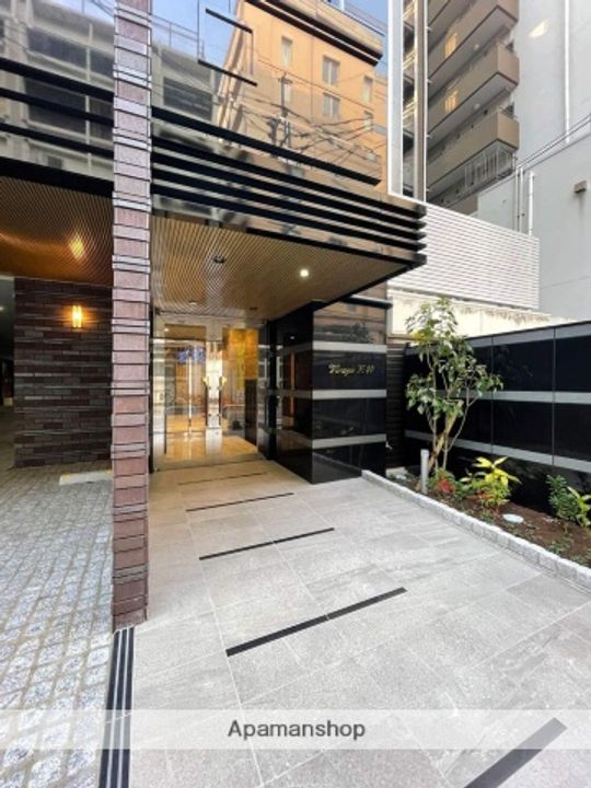 福岡県福岡市中央区舞鶴1丁目の賃貸マンションの外観