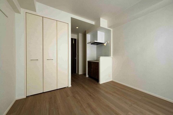 福岡県福岡市中央区白金1丁目の賃貸マンションの居間