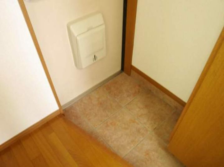 福岡県福岡市東区筥松3丁目の賃貸アパートの内装