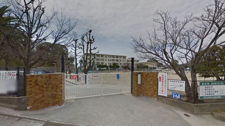 福岡県福岡市東区大字上和白の賃貸マンションの周辺