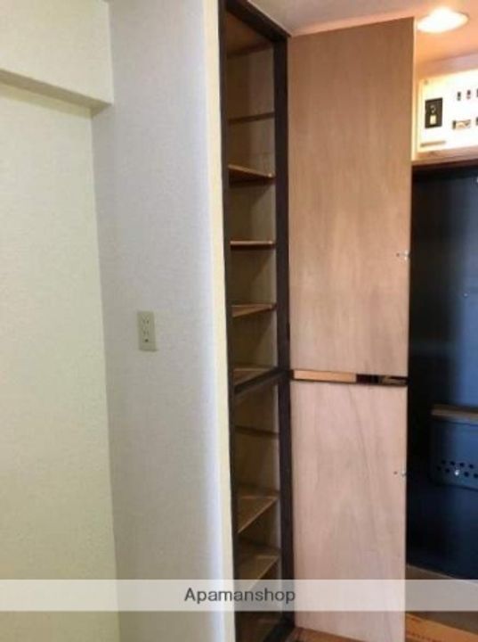 アートイン原田の玄関