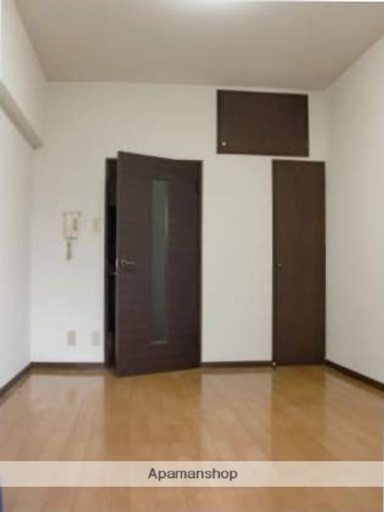 アートイン原田の内装