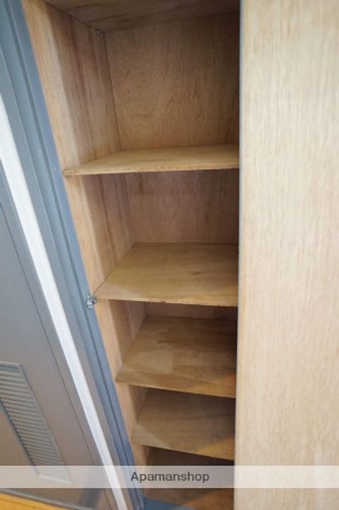 福岡県福岡市東区箱崎4丁目の賃貸マンションの玄関