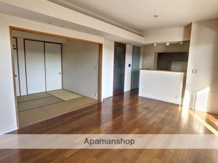 福岡県福岡市中央区赤坂3丁目の賃貸マンションの内装