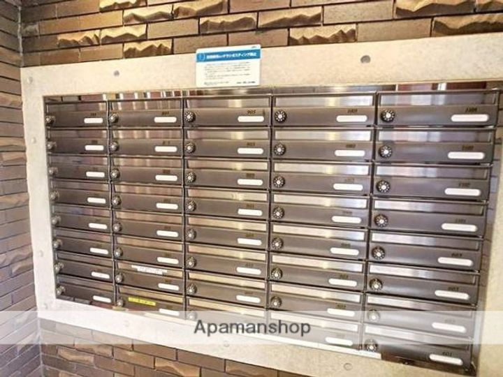 福岡県福岡市中央区渡辺通2丁目の賃貸マンションの外観