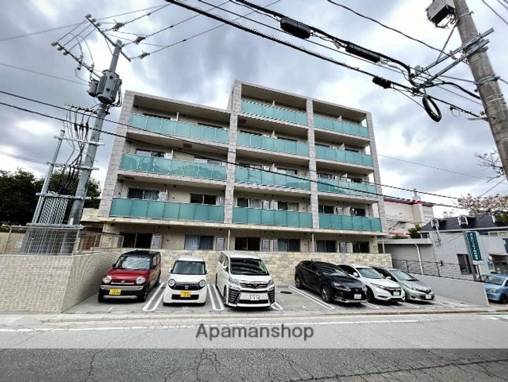 福岡県福岡市東区御島崎2丁目の賃貸マンションの外観