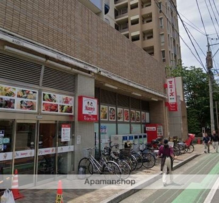 エクメール大濠の周辺
