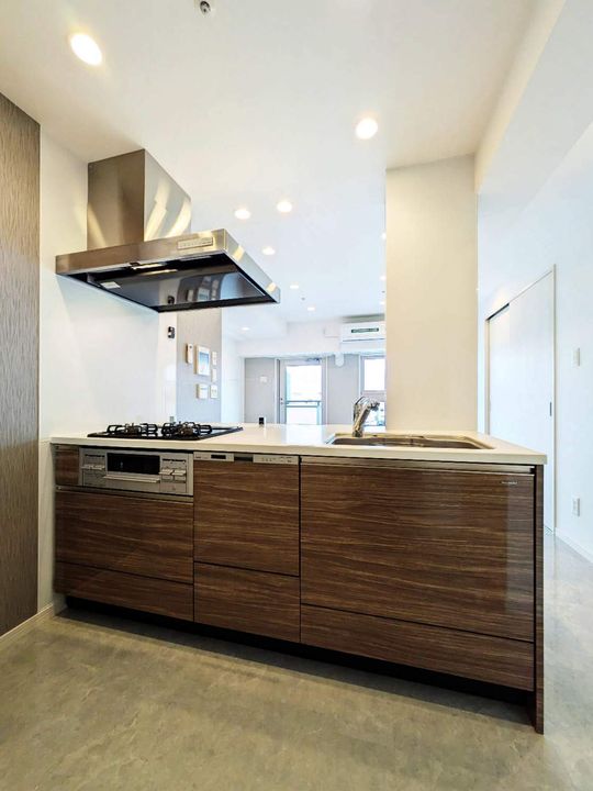 福岡県福岡市中央区清川2丁目の賃貸マンションの内装