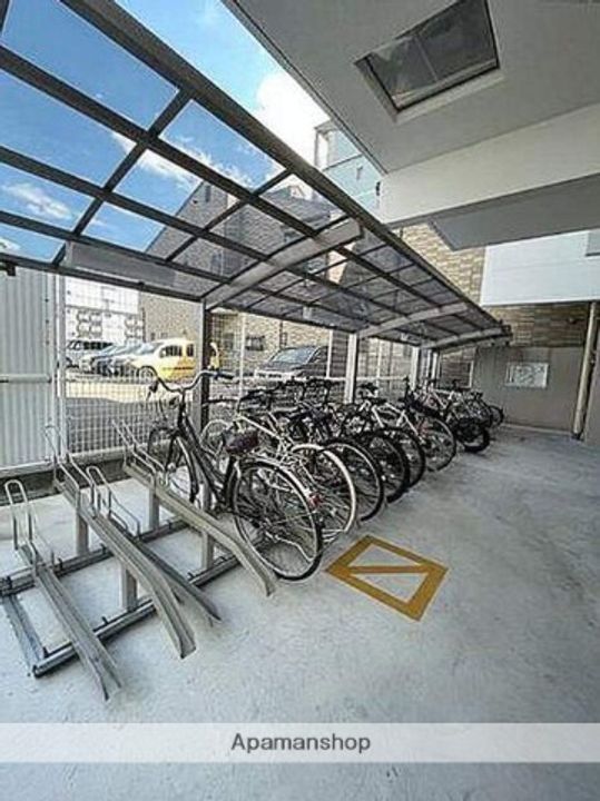 福岡県福岡市中央区清川2丁目の賃貸マンションの外観
