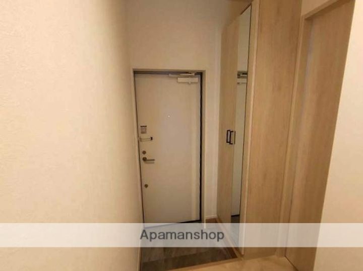 福岡県福岡市東区和白4丁目の賃貸アパートの玄関