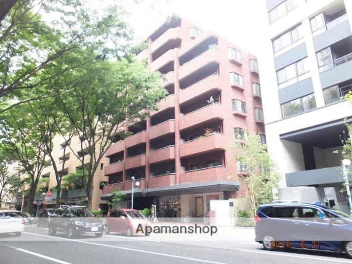 福岡県福岡市中央区赤坂2丁目の賃貸マンションの外観