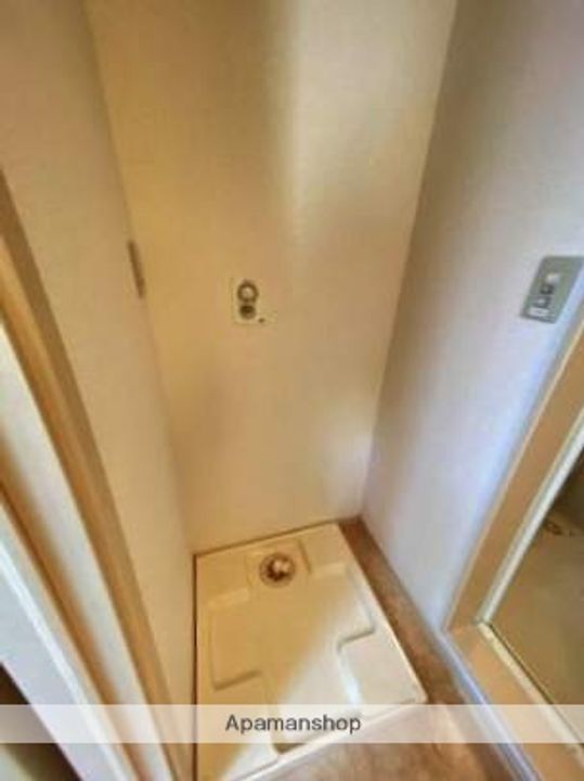 福岡県福岡市東区筥松2丁目の賃貸アパートの内装