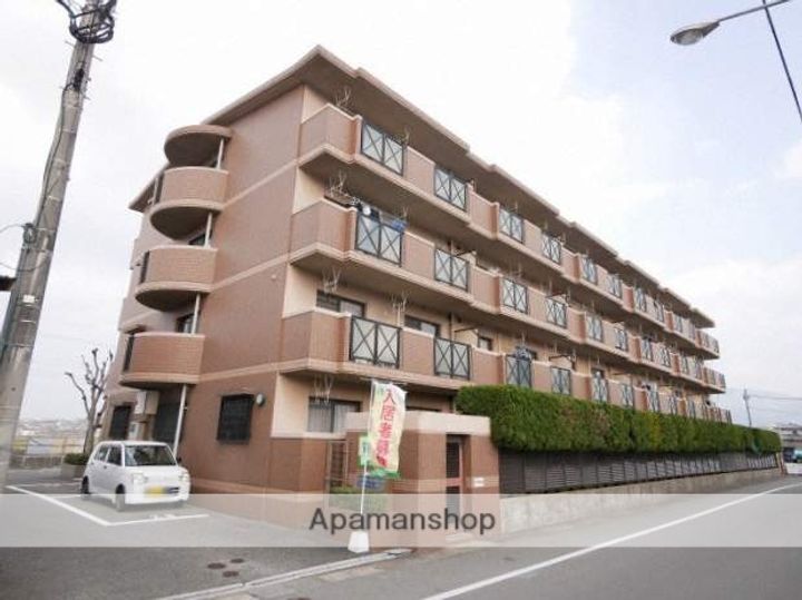 福岡県糟屋郡篠栗町大字乙犬の賃貸マンションの外観