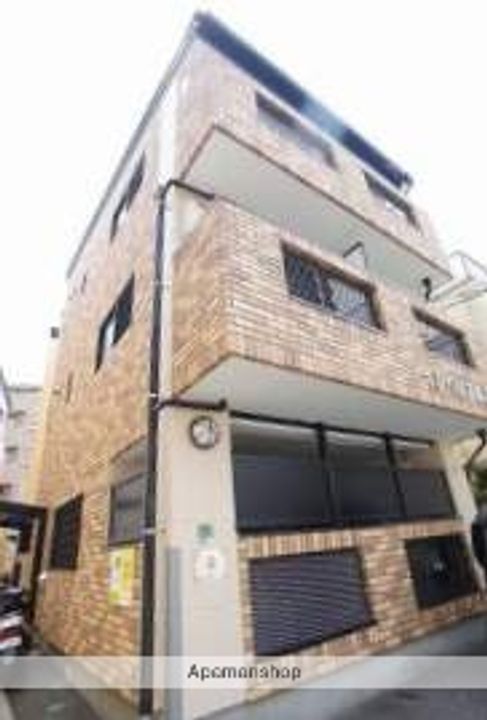 福岡県福岡市中央区六本松3丁目の賃貸アパートの外観