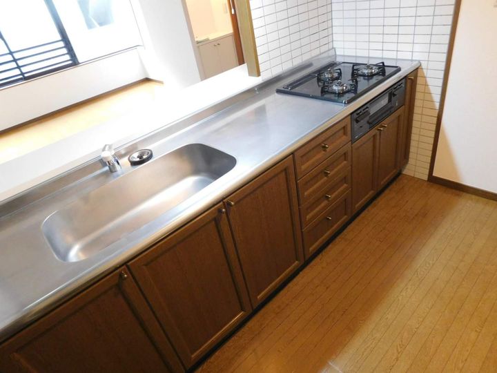 福岡県福岡市早良区百道1丁目の賃貸マンション302のキッチン