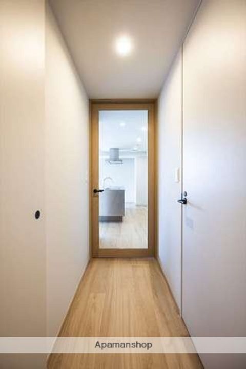 福岡県福岡市中央区今川1丁目の賃貸マンションの玄関