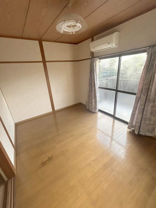 福岡県筑紫野市二日市北1丁目の賃貸アパート101の居間