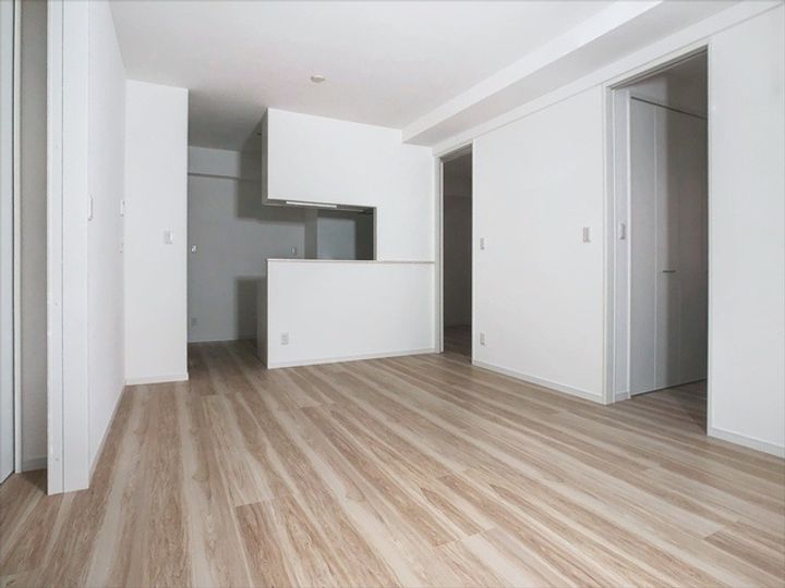 福岡県福岡市中央区白金2丁目の賃貸マンションの居間