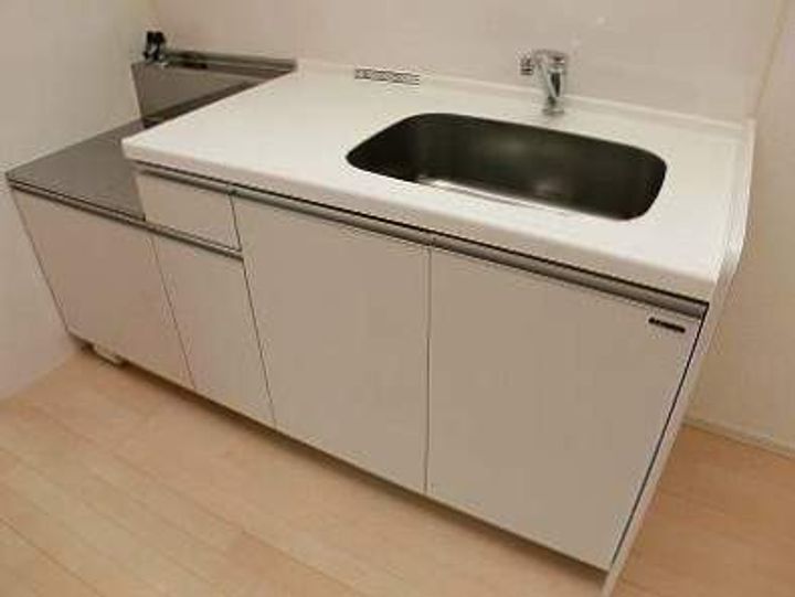 福岡県福岡市中央区大名2丁目の賃貸マンションのキッチン