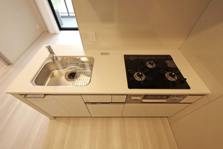 福岡県福岡市中央区草香江1丁目の賃貸マンションのキッチン