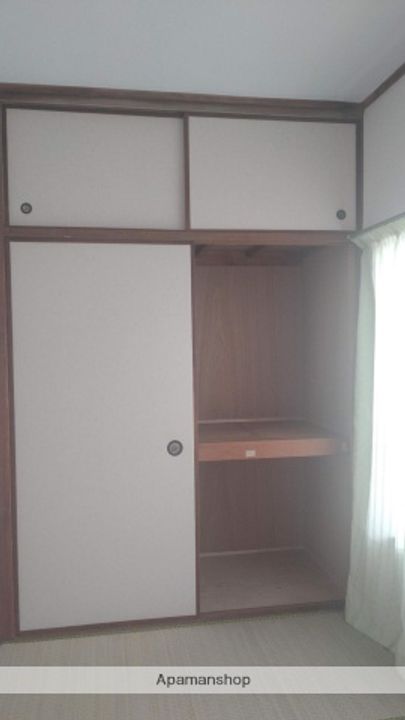 福岡県筑紫野市二日市西3丁目の賃貸マンションBの内装