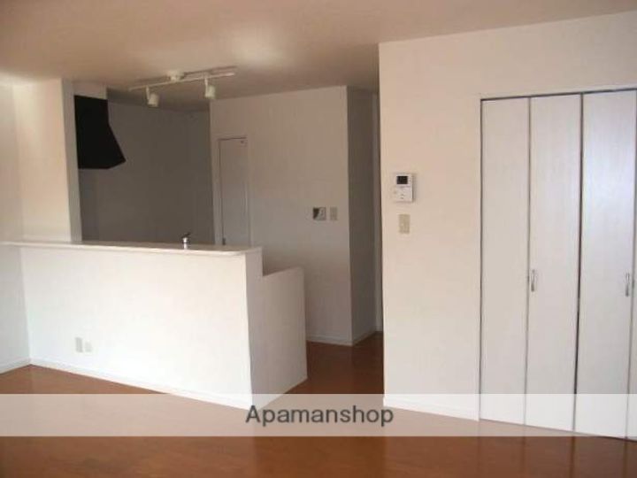 福岡県糟屋郡粕屋町駕与丁2丁目の賃貸アパートの内装