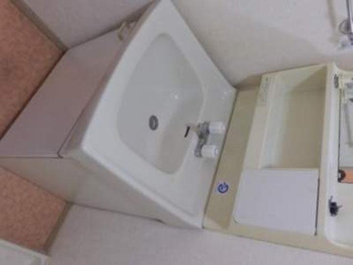 篠塚セイコー第1ビルの内装