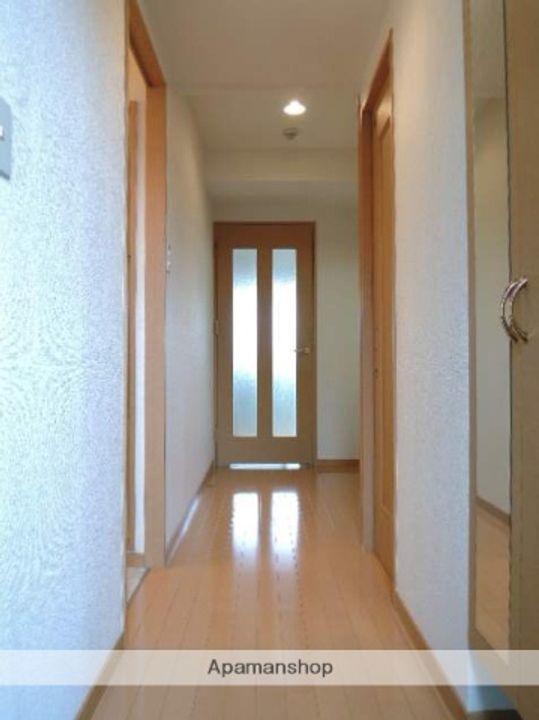 福岡県福岡市博多区那珂1丁目の賃貸マンションの玄関