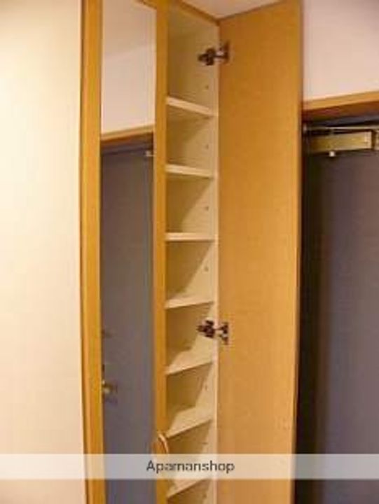 福岡県福岡市博多区那珂1丁目の賃貸マンションの外観