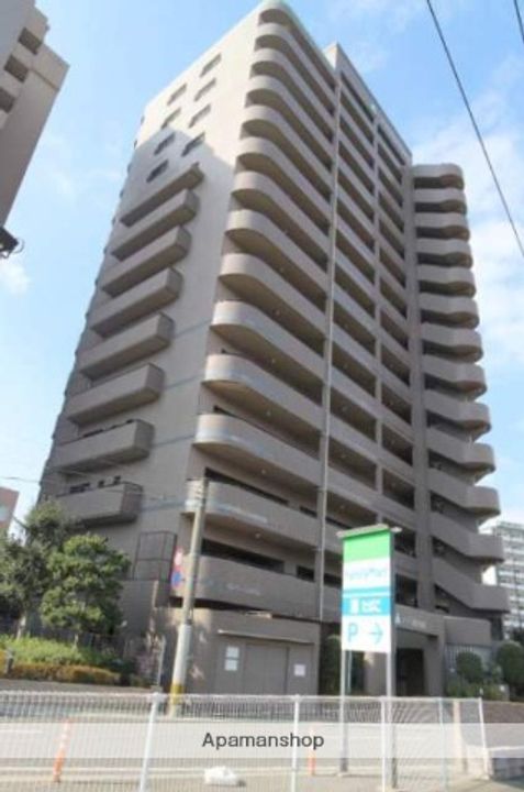 サーパス博多駅前の外観