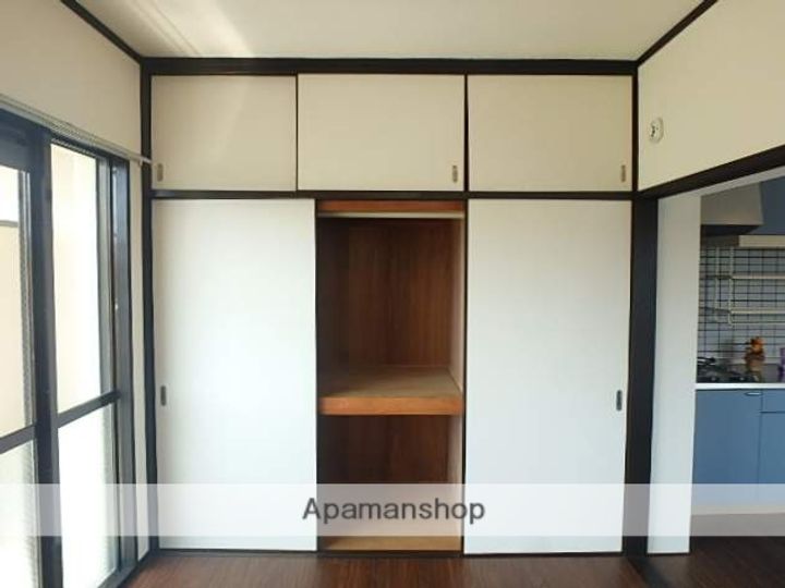 福岡県福岡市博多区三筑2丁目の賃貸マンションの内装