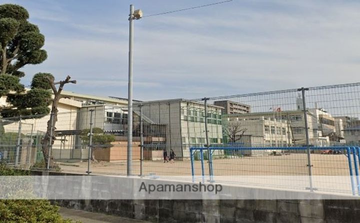 福岡県福岡市博多区竹下2丁目の賃貸マンションの周辺